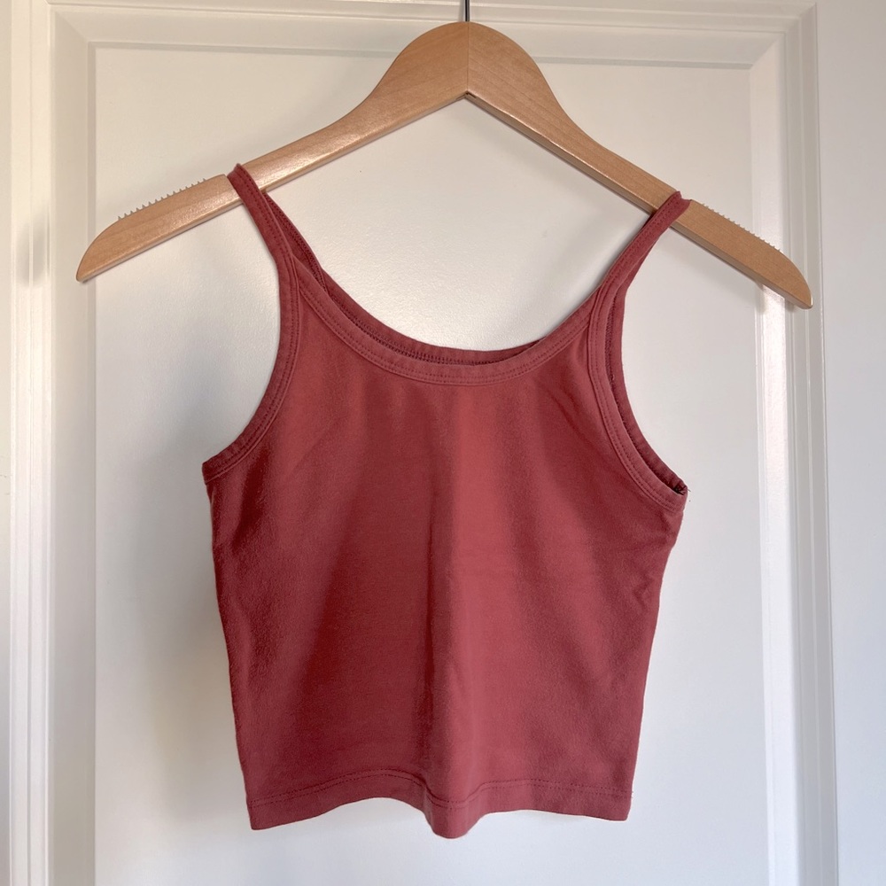 ARQ Rose Quartz Crop Tank
